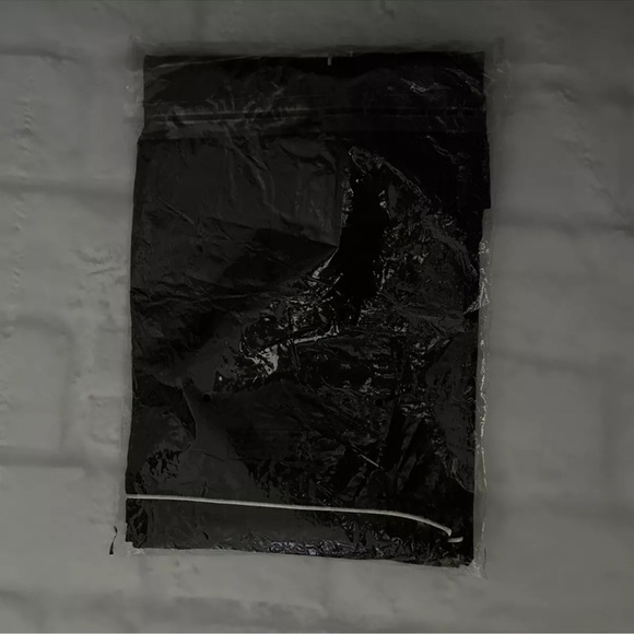 Cosabella Bella Short Sleeve Shorts Pajamas Set Size: XL New Black/Ivory Piping - Picture 5 of 5